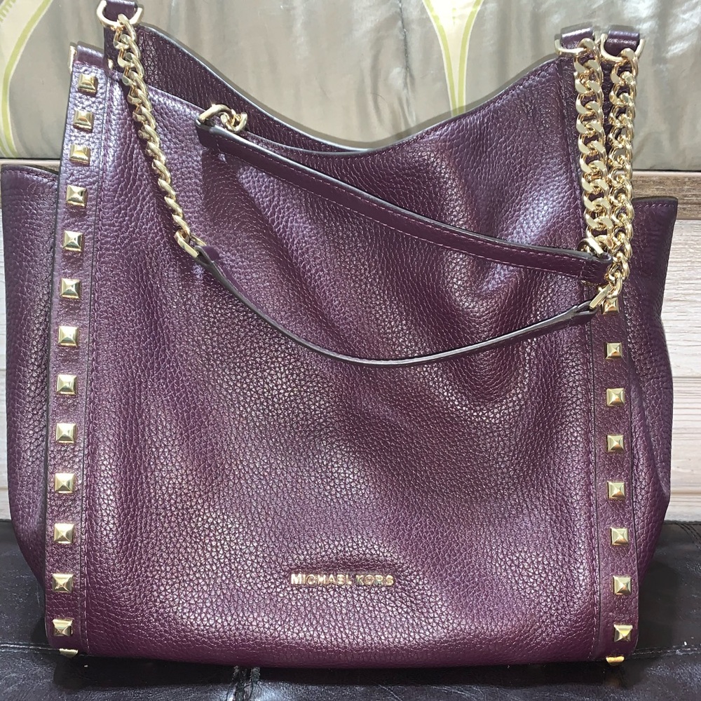 Michael Kors Shoulder Bag in Plum Purple